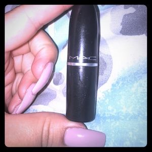 MAC Cyber lipstick