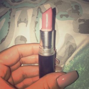 MAC Please Me lipstick!