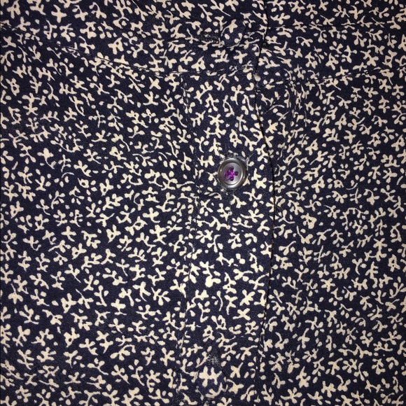 Button down mini skirt - Picture 2 of 2