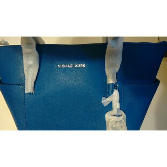 New! MICHAEL KORS Leather Tote Bag Electric Blue - Picture 7 of 8