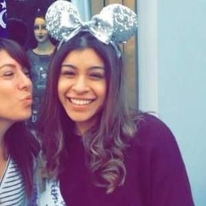 Meet your Posher, Iris