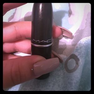 💄MAC Snob lipstick!