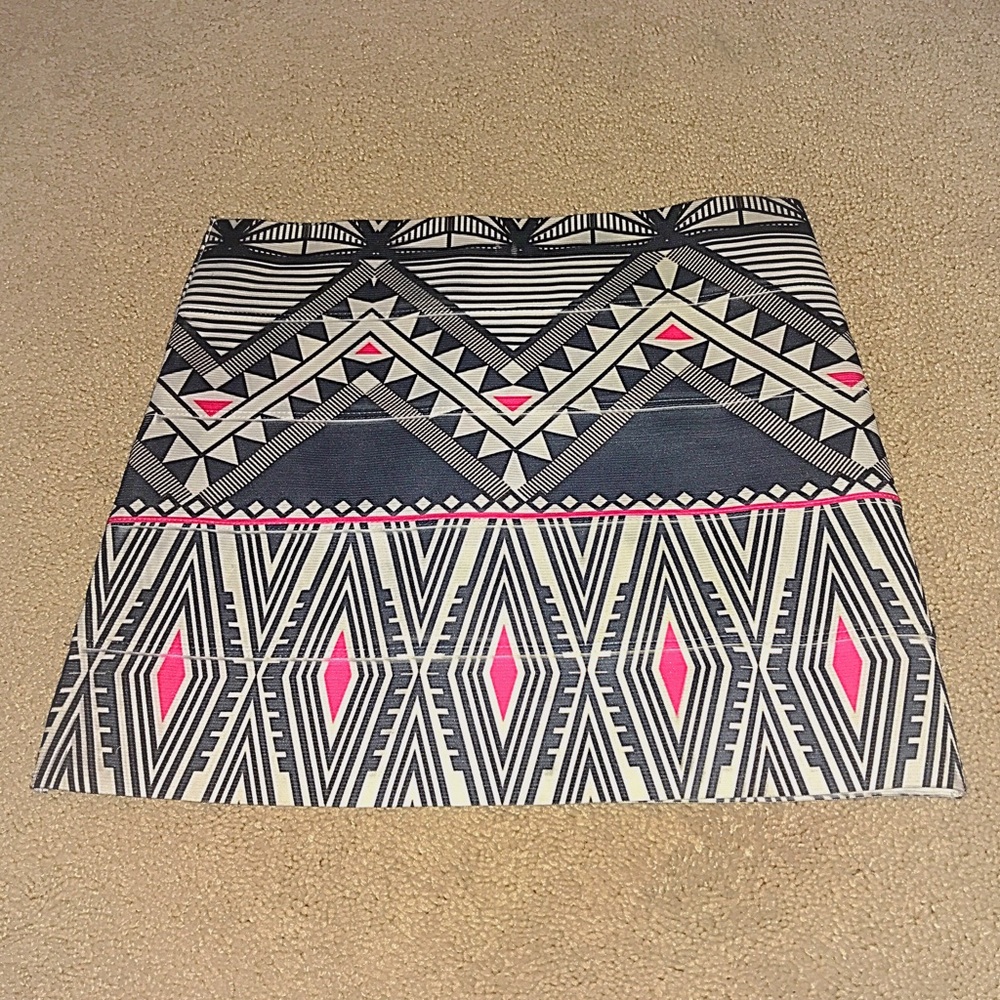 Wet Seal genuine bandage wrap bodycon aztec skirt