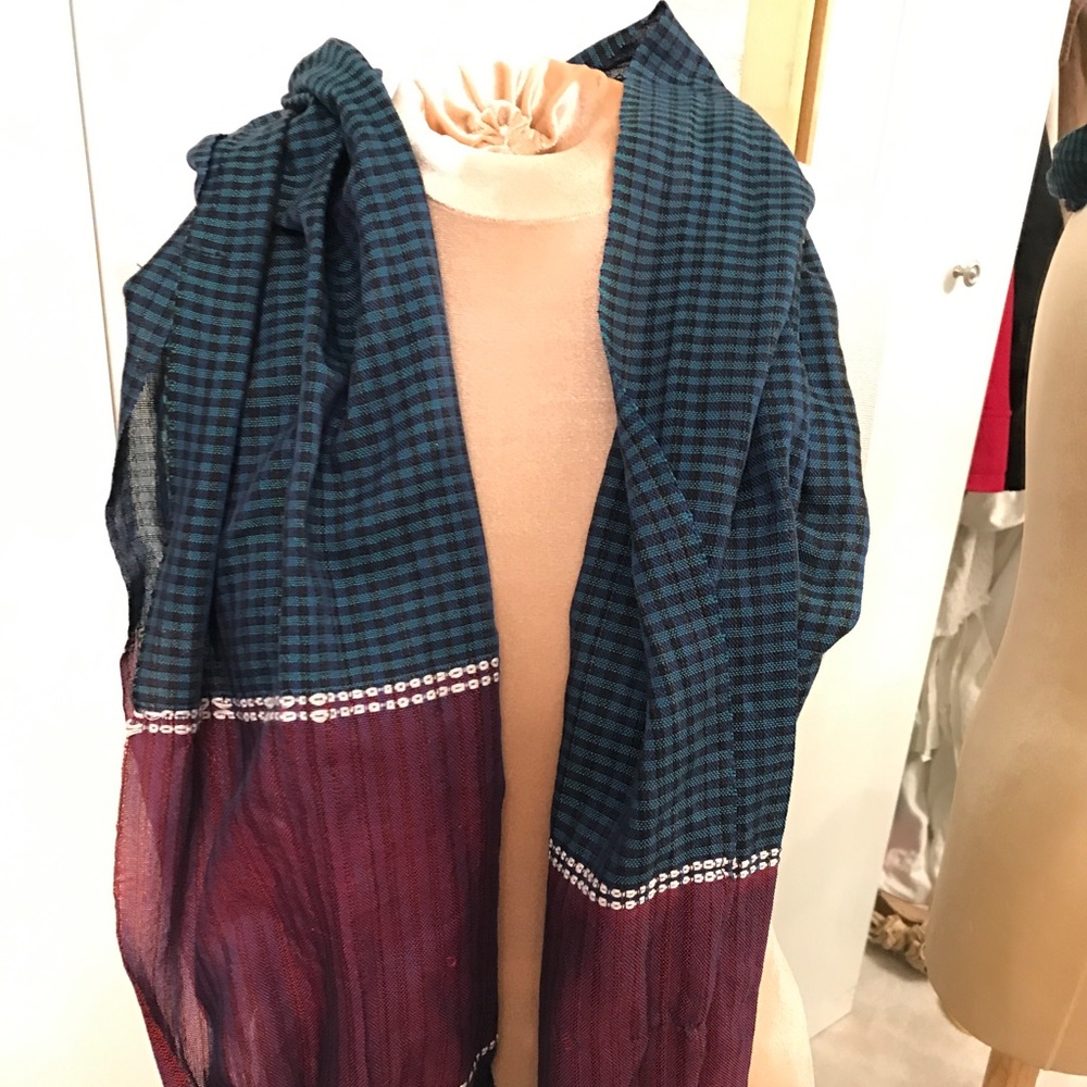 Unique color block scarf