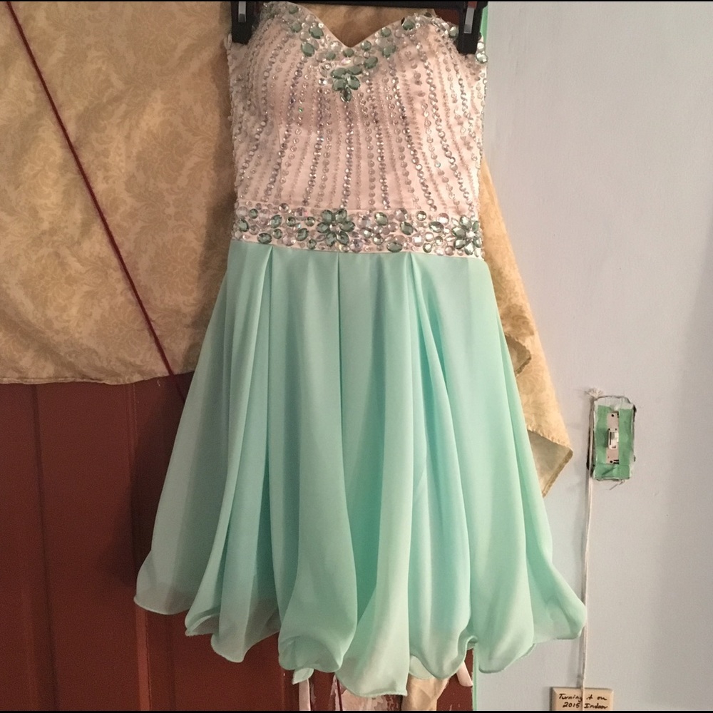 Sherri Hill Lookalike- Mint Short Chiffon Dress