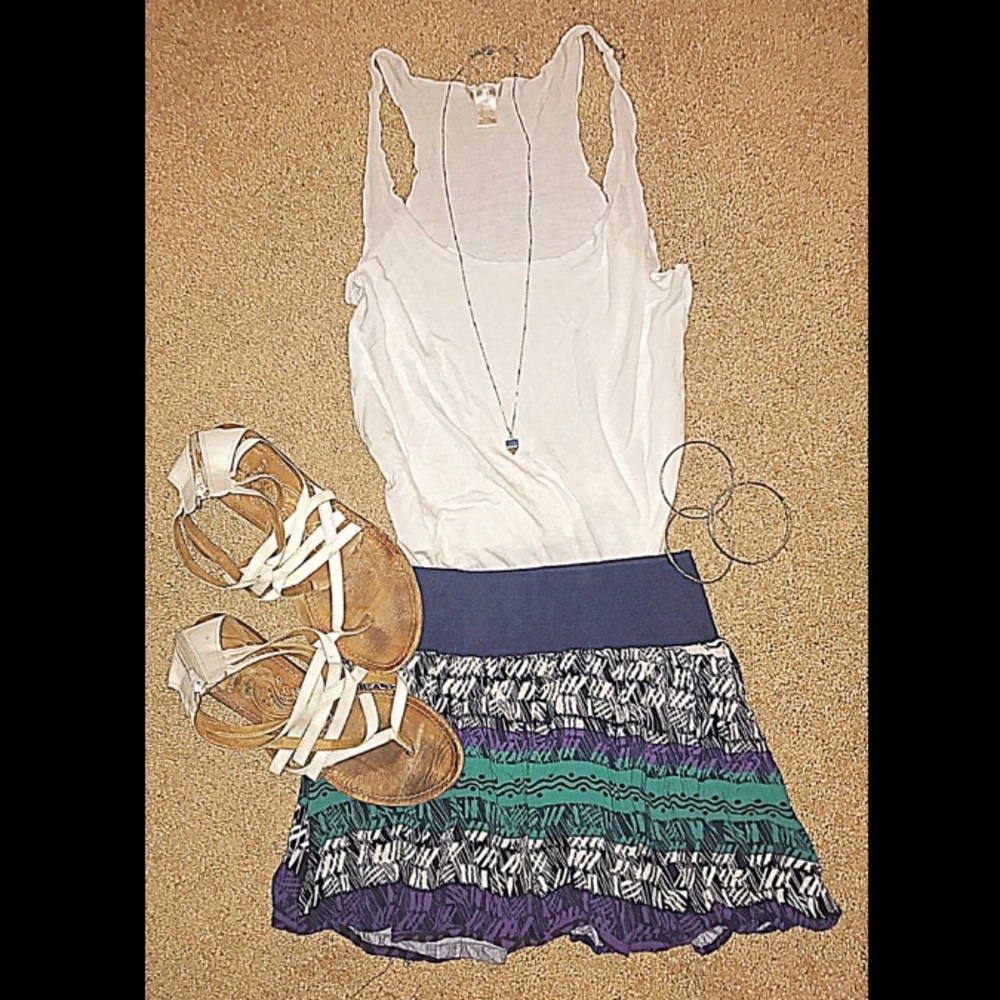 Forever 21 skater/swing tribal pattern skirt