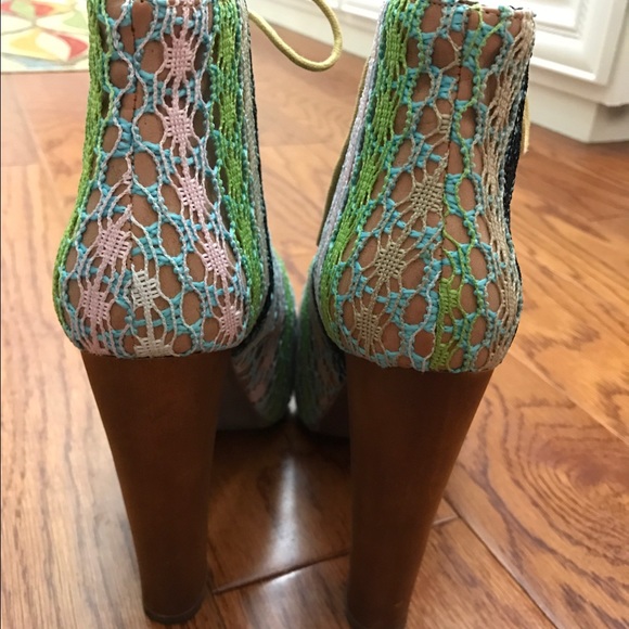 ๐ซSOLD๐ซ Jeffrey Campbell Macrame Lita - Picture 4 of 6