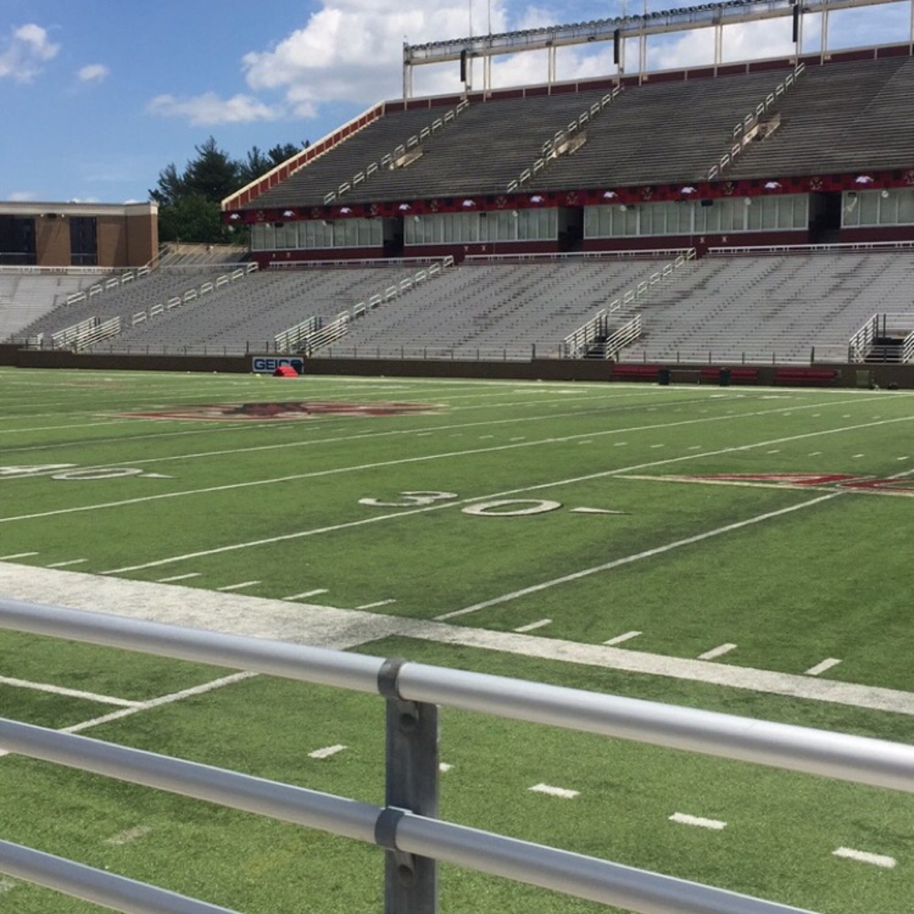 Meet your Posher, Ella