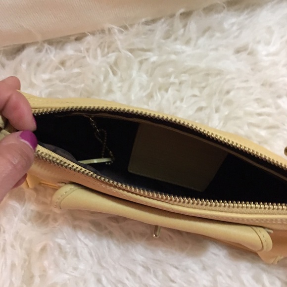 Coach handbag/clutch/wristlet/Shoulder Bag - Picture 5 of 8