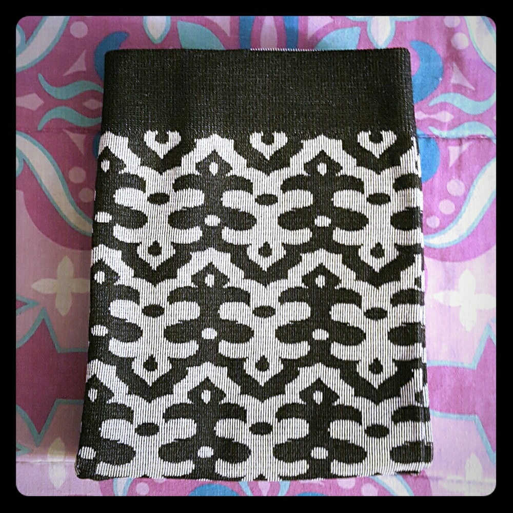 Ornate Design Leggings