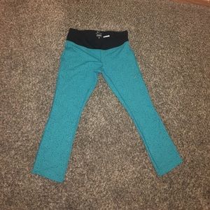 Nike Compression capris Size Medium