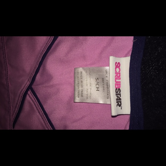 Scrub Top - Picture 3 of 3