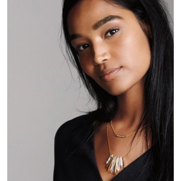 Stella & Dot Rebel Cluster Necklace - Picture 5 of 6