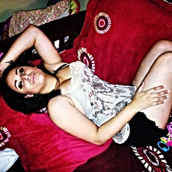 Meet your Posher, Danyelis - Picture 1 of 1