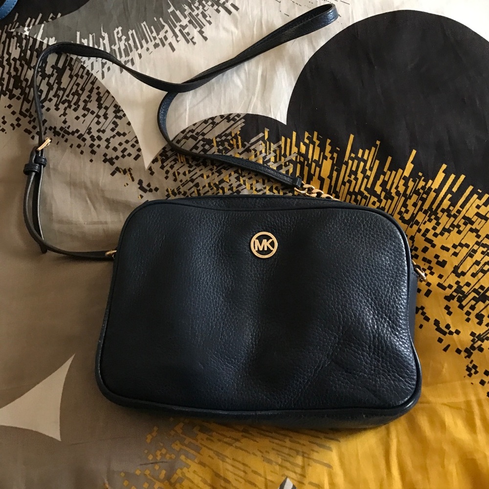 Authentic Michael Kors handbag &wallet