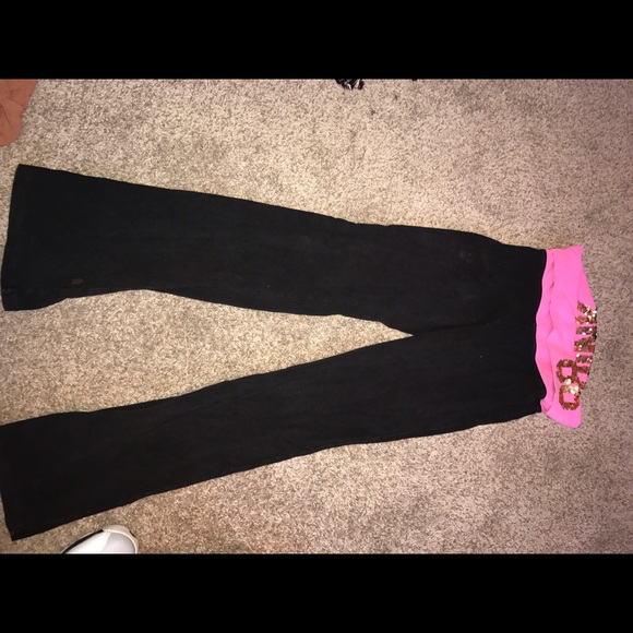 VS Yoga Pants - Picture 3 of 4