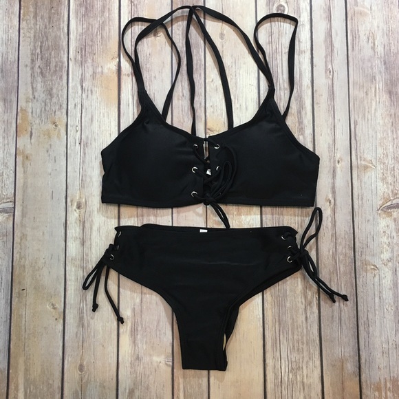 Restocked❗️Strappy Lace Up Black Bikini - Picture 3 of 4