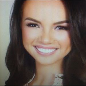 Meet your Posher, Darine