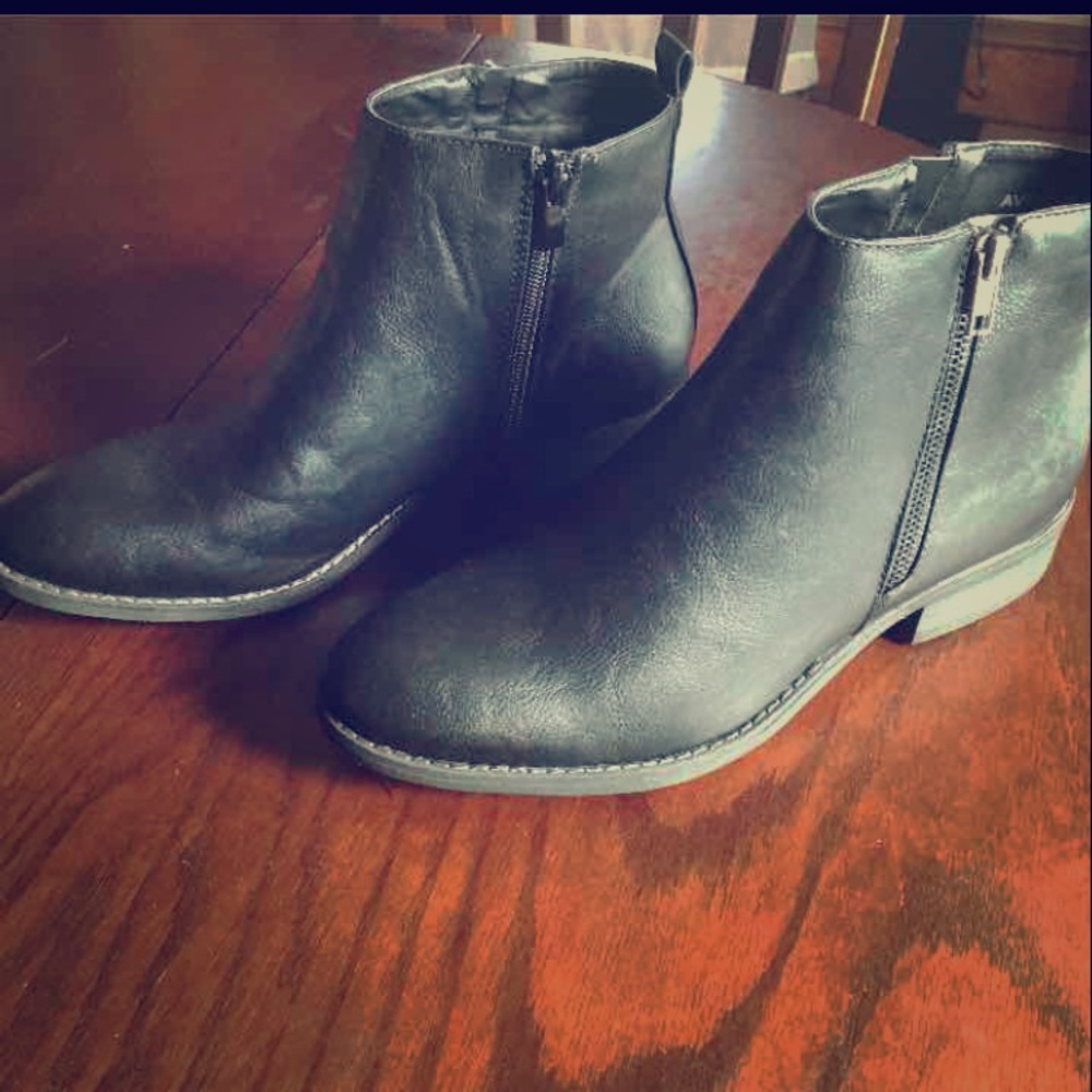 NWOT...  Black booties (flat)