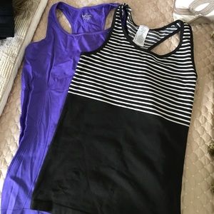 Bundle of 2 workout tanks!!!