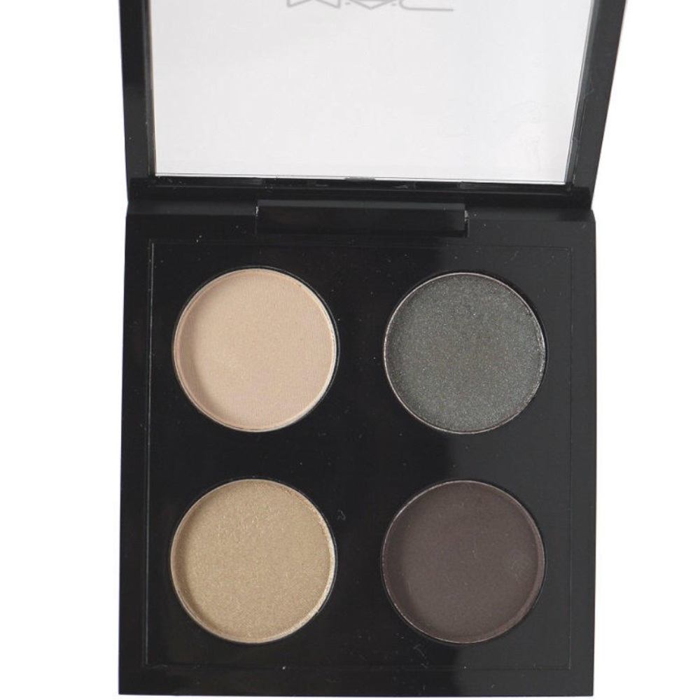 MAC Eye pallete Burmese beauty