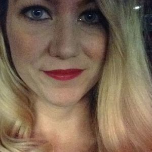 Meet your Posher, Angelica