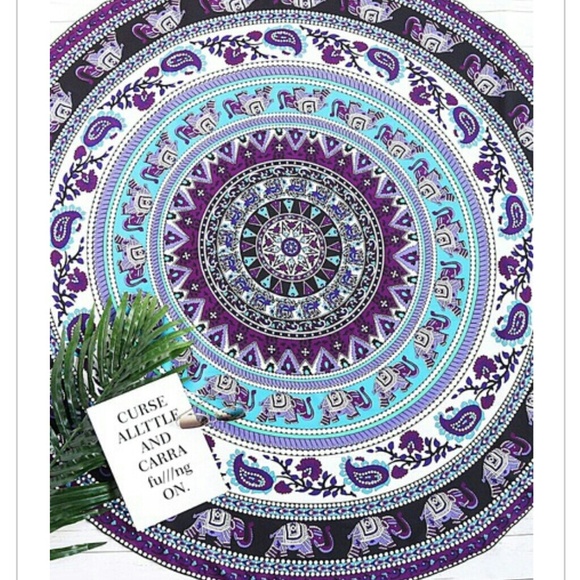 Last One! Elephant Tribal Beach Blanket - Picture 2 of 3