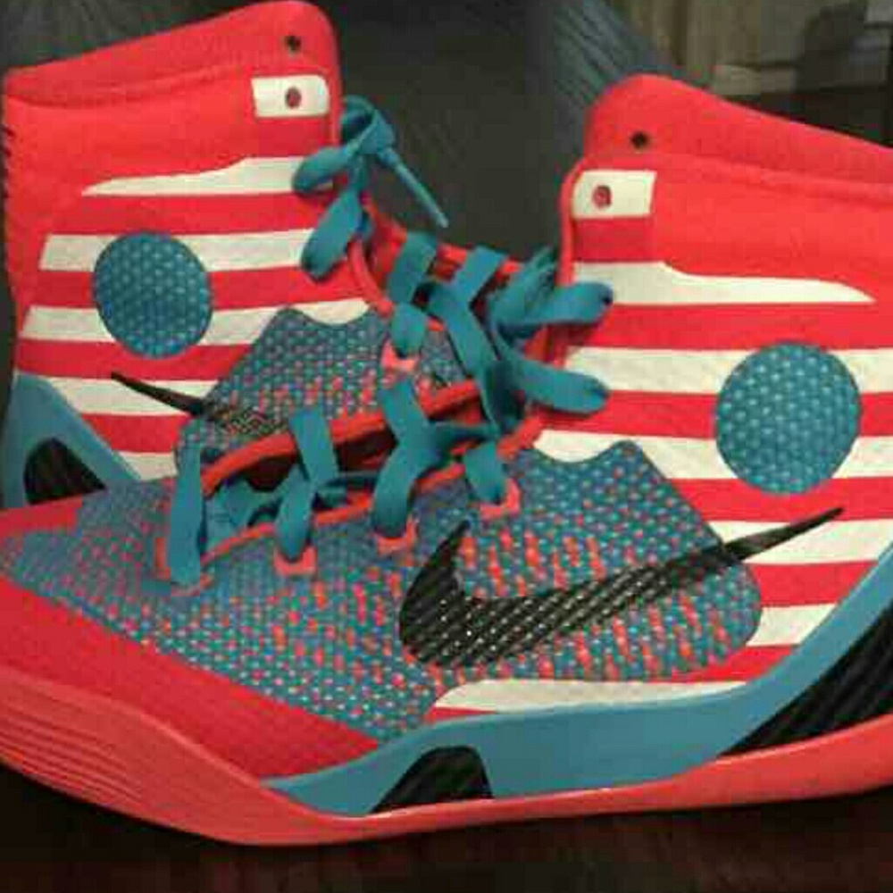 AUTH KOBE USA, BASKETBALL SHOES