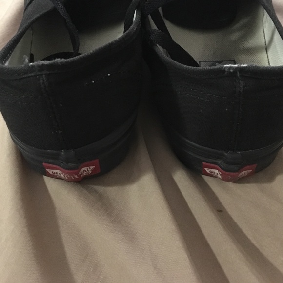 size 9 vans!! in 6.5/10 condition. - Picture 3 of 4