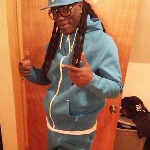 Meet your Posher, Ronald