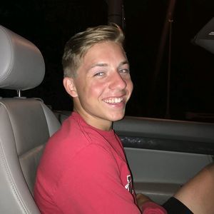 Meet your Posher, Dylan