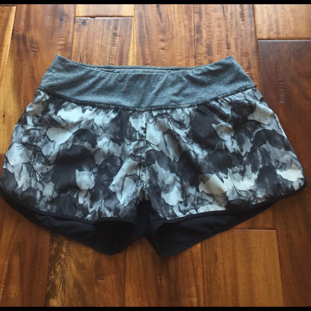 Running shorts