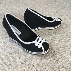 Steve Madden wedges