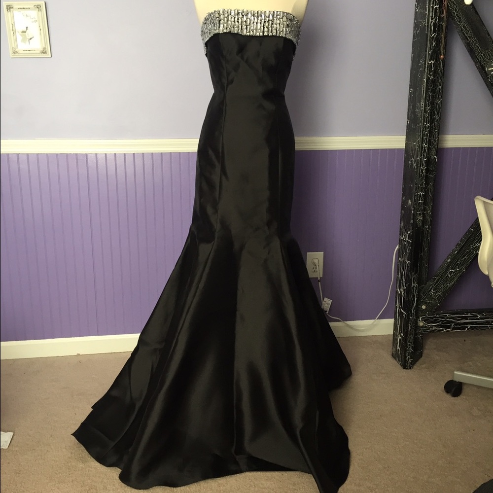 Black Strapless Prom Dress