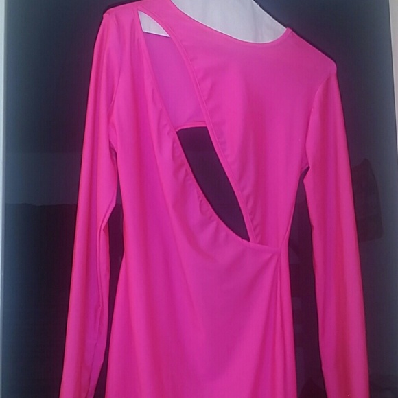 Dress - Picture 3 of 4