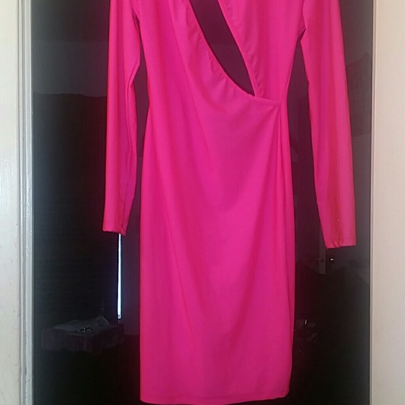 Dress - Picture 4 of 4