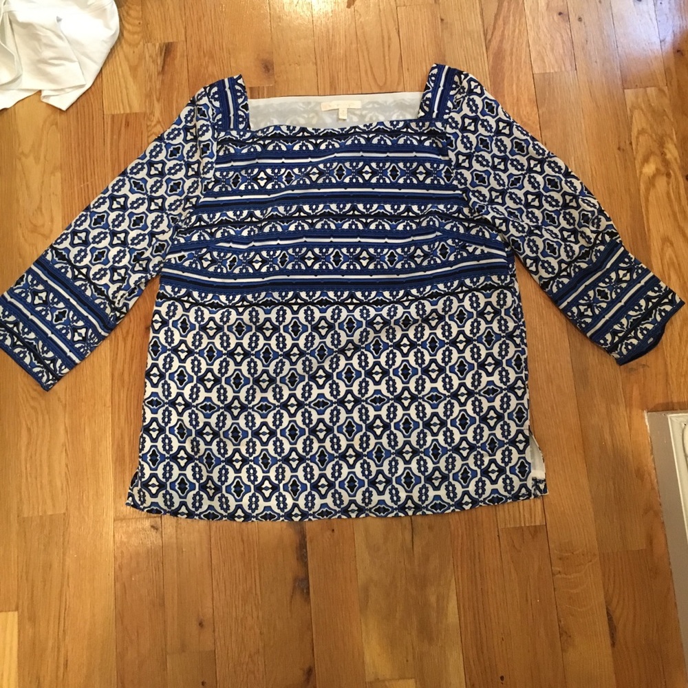 Blue and white pattern blouse