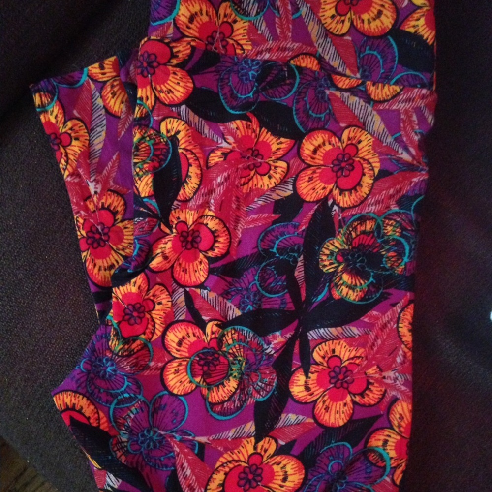 Tc lularoe leggings