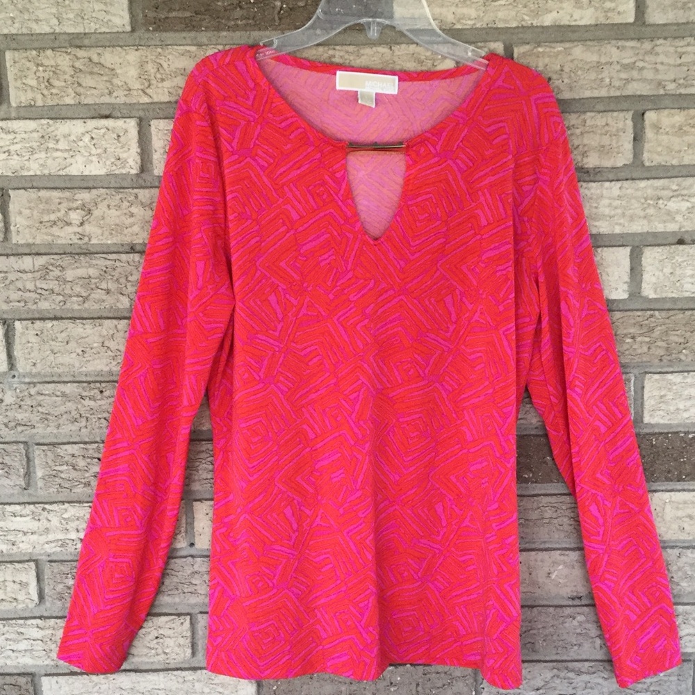 Michael KORS Long Sleeved Top w/Gold Accent Emblem