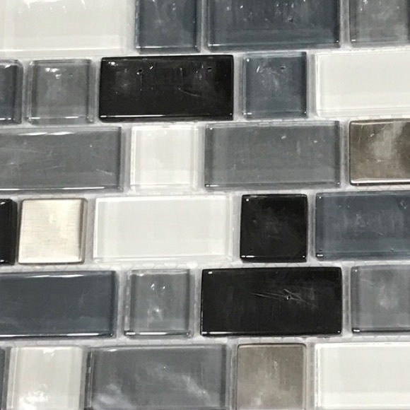 Meet your Posher, Braelyn - Picture 1 of 1