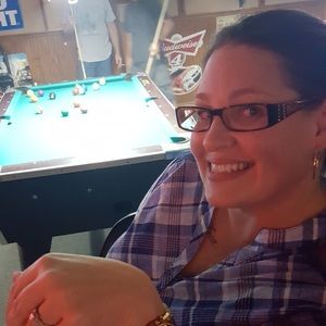 Meet your Posher, Crystal