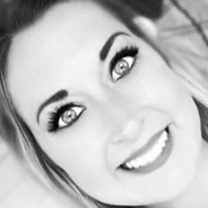 Meet your Posher, Kelli