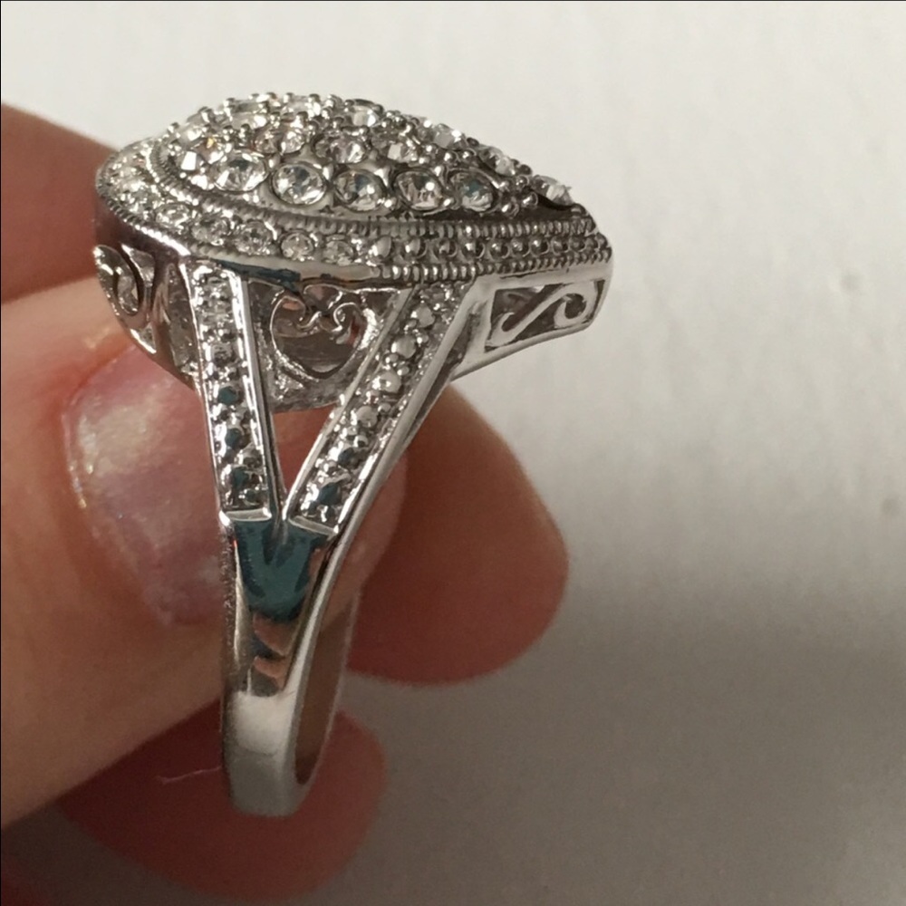 Diamond and Crystal Teardrop Ring New - Picture 7 of 10