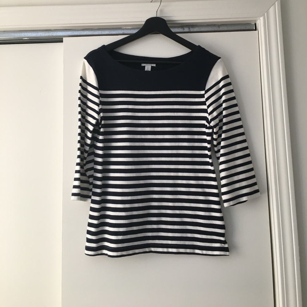 Old navy 100% cotton navy and white striped top