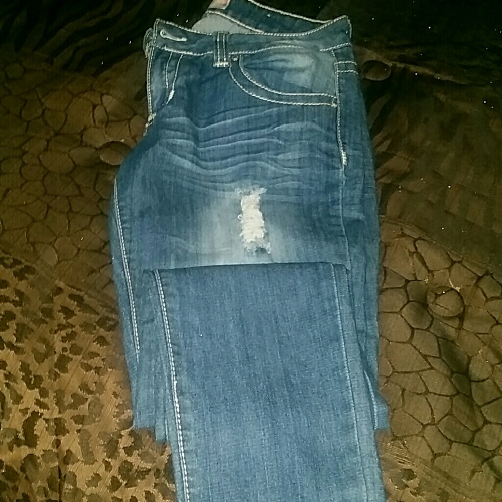 Jeans - Picture 3 of 3