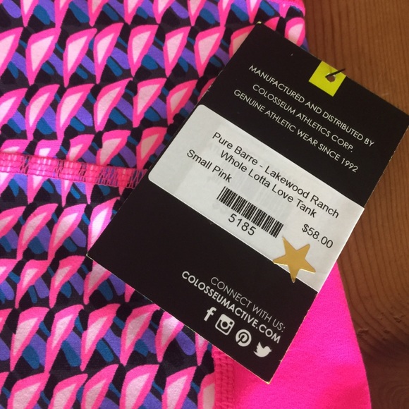 Colosseum Athletic sexy new Top. - Picture 2 of 3