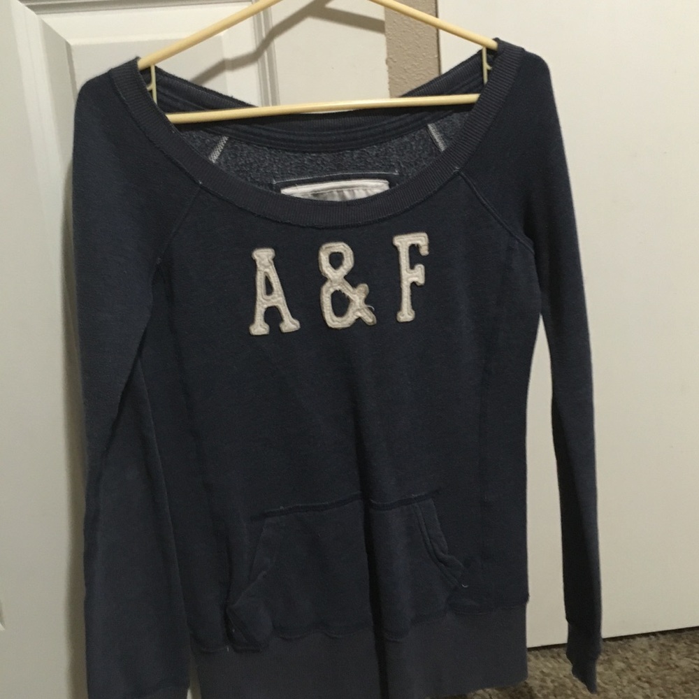 Abercrombie slouchy long sleeve