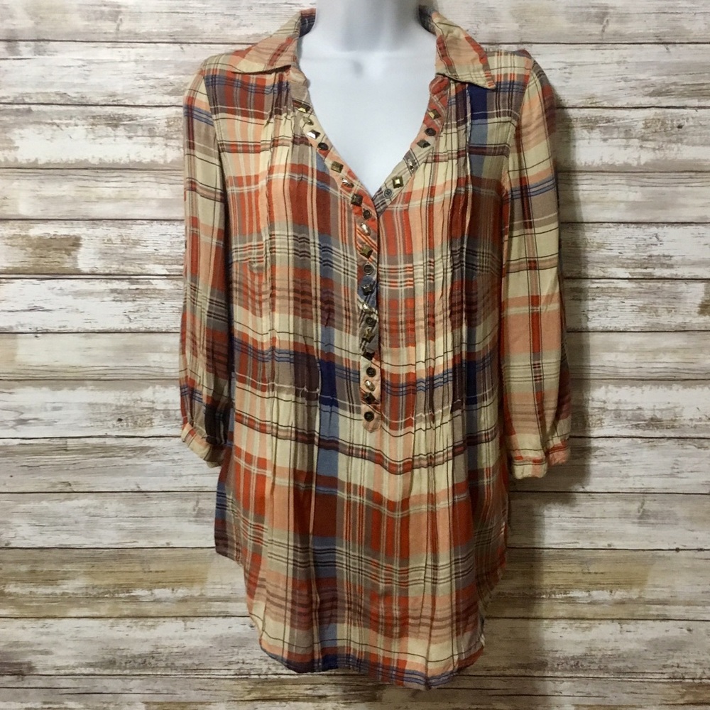 BKE Plaid 3/4 Sleeve Top - Picture 1 of 4