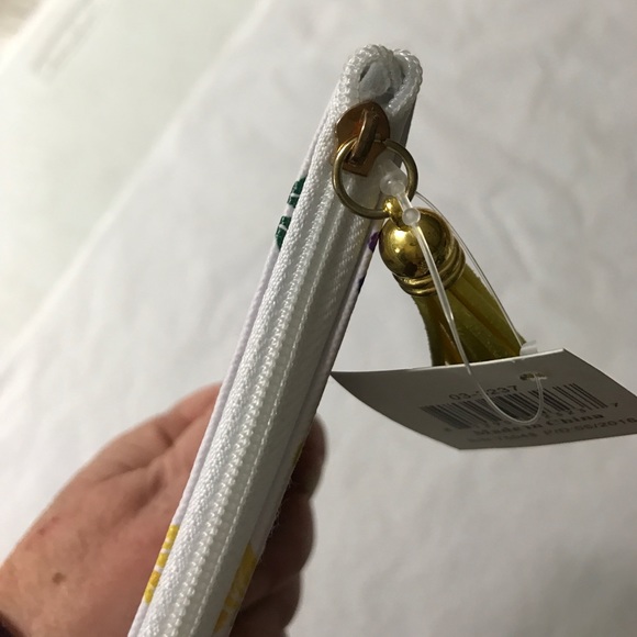 Lexington Pouch - Yellow Tassel - Picture 5 of 8