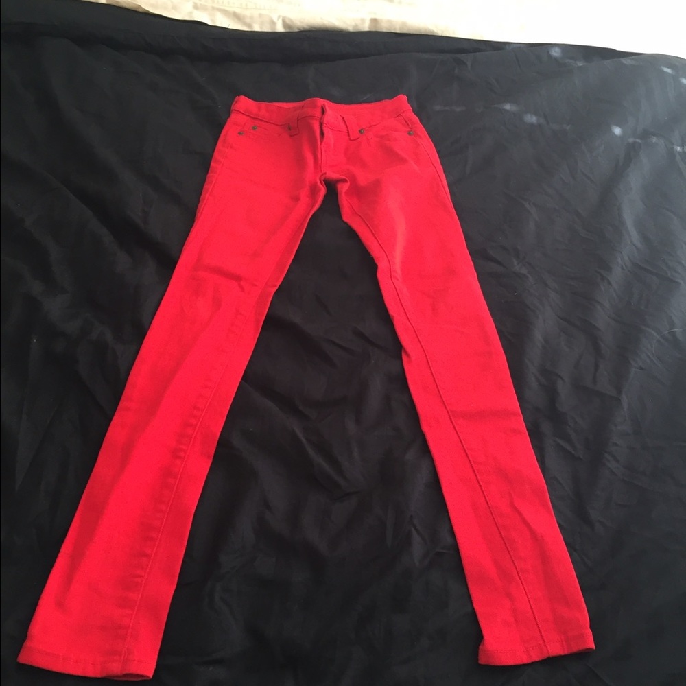 Skinny jeans